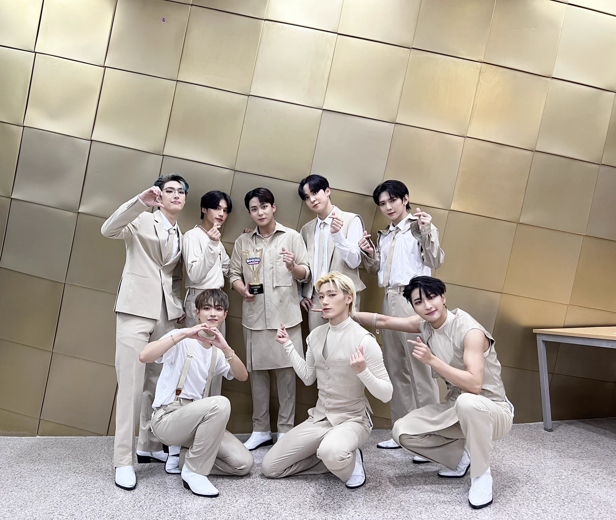 ATEEZ(에이티즈) on X / X