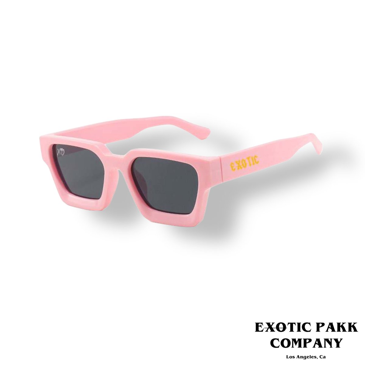 PakkCo's tweet photo. Introducing our very first giveaway 🚀 We will be dropping our "Exotic Stoner Shades" at 200 followers 🛸‼️ 

How to Enter: 
- Follow @exoticpakkco 

https://t.co/acmynu752S

- Share this post to your story with the hashtag #dropthatexoticpakk 
- Tag a friend https://t.co/mZC67ZwRs1