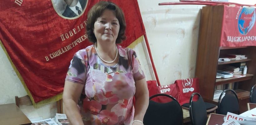 Клепиковские коммунисты собрали помощь для Донбасса - is.gd/fyLJFb

#Донбасс #КлепиковскийРК

kprfrzn.ru/wp-content/upl…