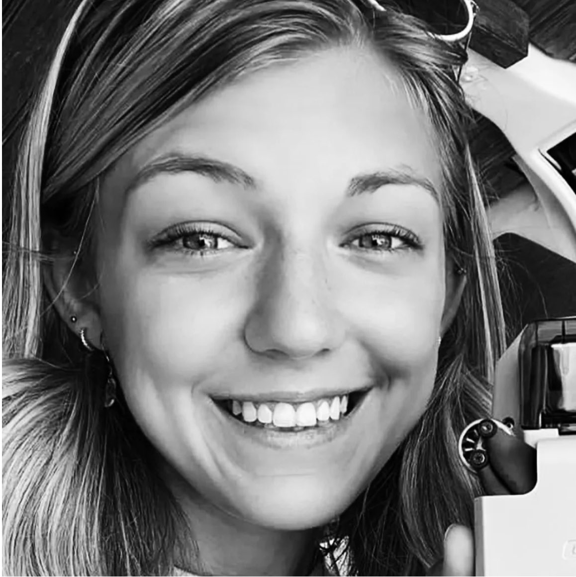 🎧apple.co/3iP276y
What we know about the disappearance of Gaby Petito and their $50-million lawsuit against Moab Police. Katrina Daniel’s guest, attorney Andrew Yaffa. <a href="/GrossmanRoth/">Grossman Roth Yaffa Cohen - Trial Lawyers</a> <a href="/KatrinaDaniel/">Katrina Daniel</a> #truecrimepodcast #gabypetito