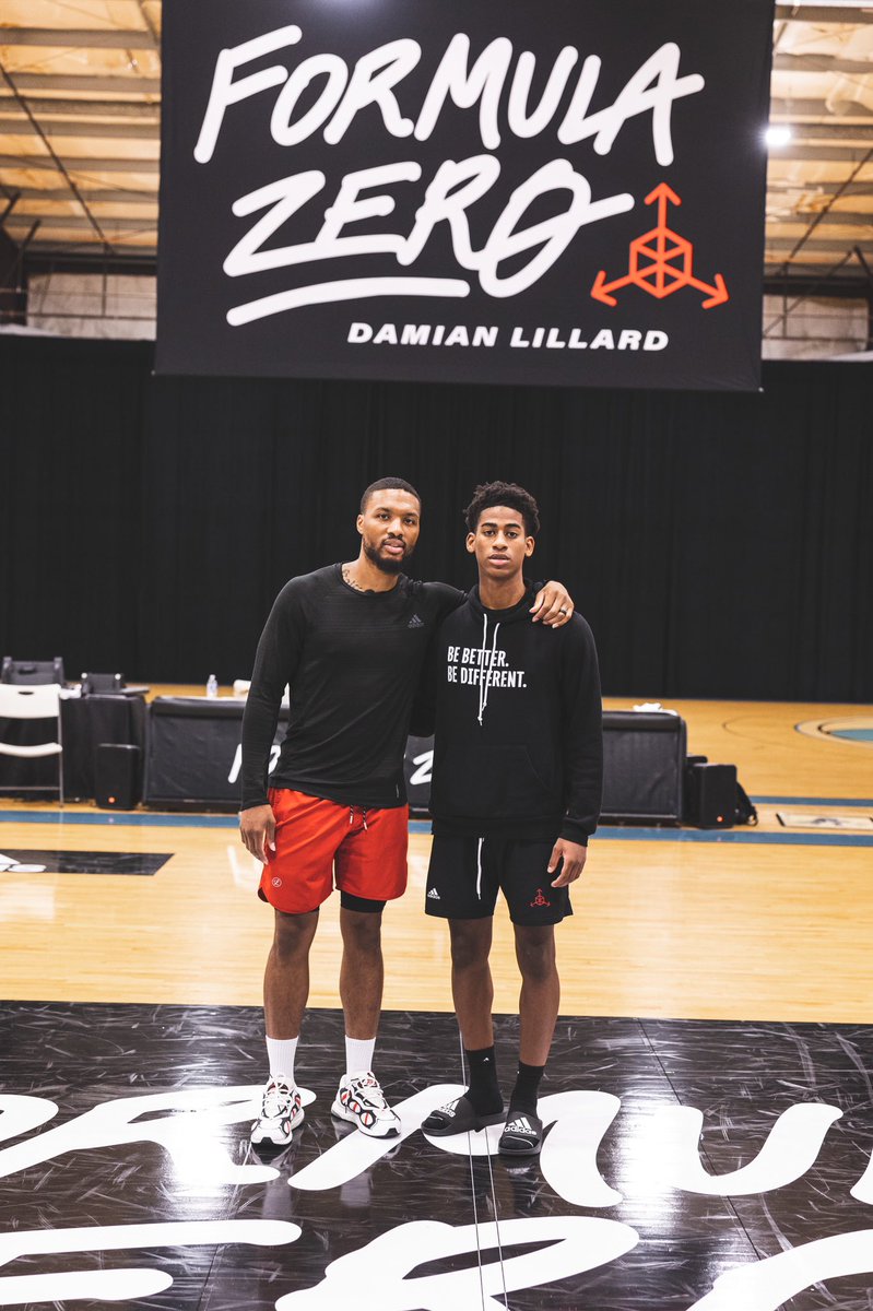 aaronpowell__'s tweet photo. @Dame_Lillard @frmlazro 🔥 https://t.co/JokuKiIAOe