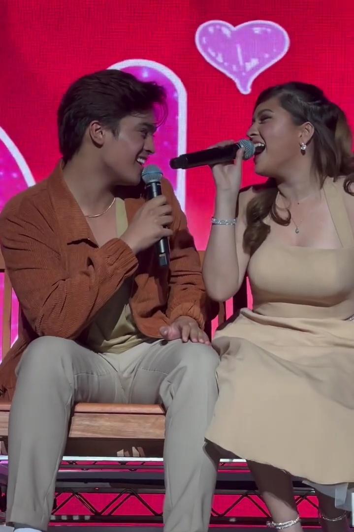 cheddyismygrace's tweet photo. Tao pa ba kayo..grabe un visuals @kdestrada_
@alexailacad

KDLEX OUR bLAzing STARS

#gLAmorousALEXA 
#KDMusicaLAverBoy https://t.co/8GgBh4kz86