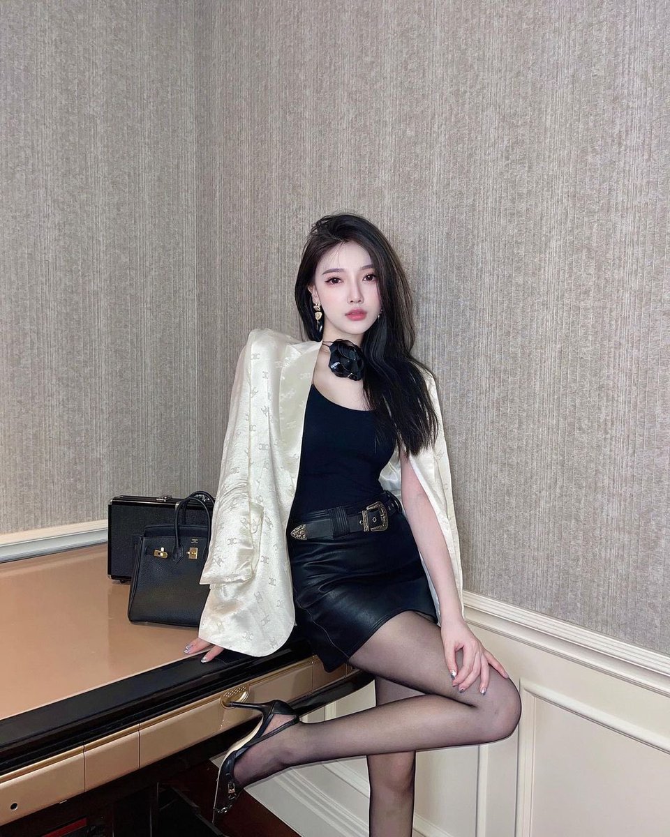 luckyAri_'s tweet photo. https://t.co/61t0CNmduk