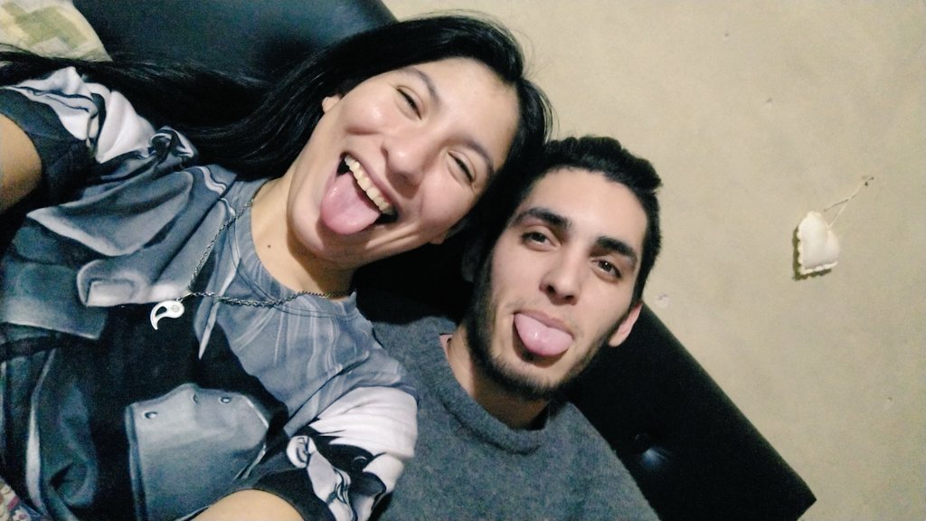 MyC2121's tweet photo. Volando alto 😉

Noche de pareja 

#pareja #relax #locos #noche #momentos https://t.co/0r8AyRtGsB
