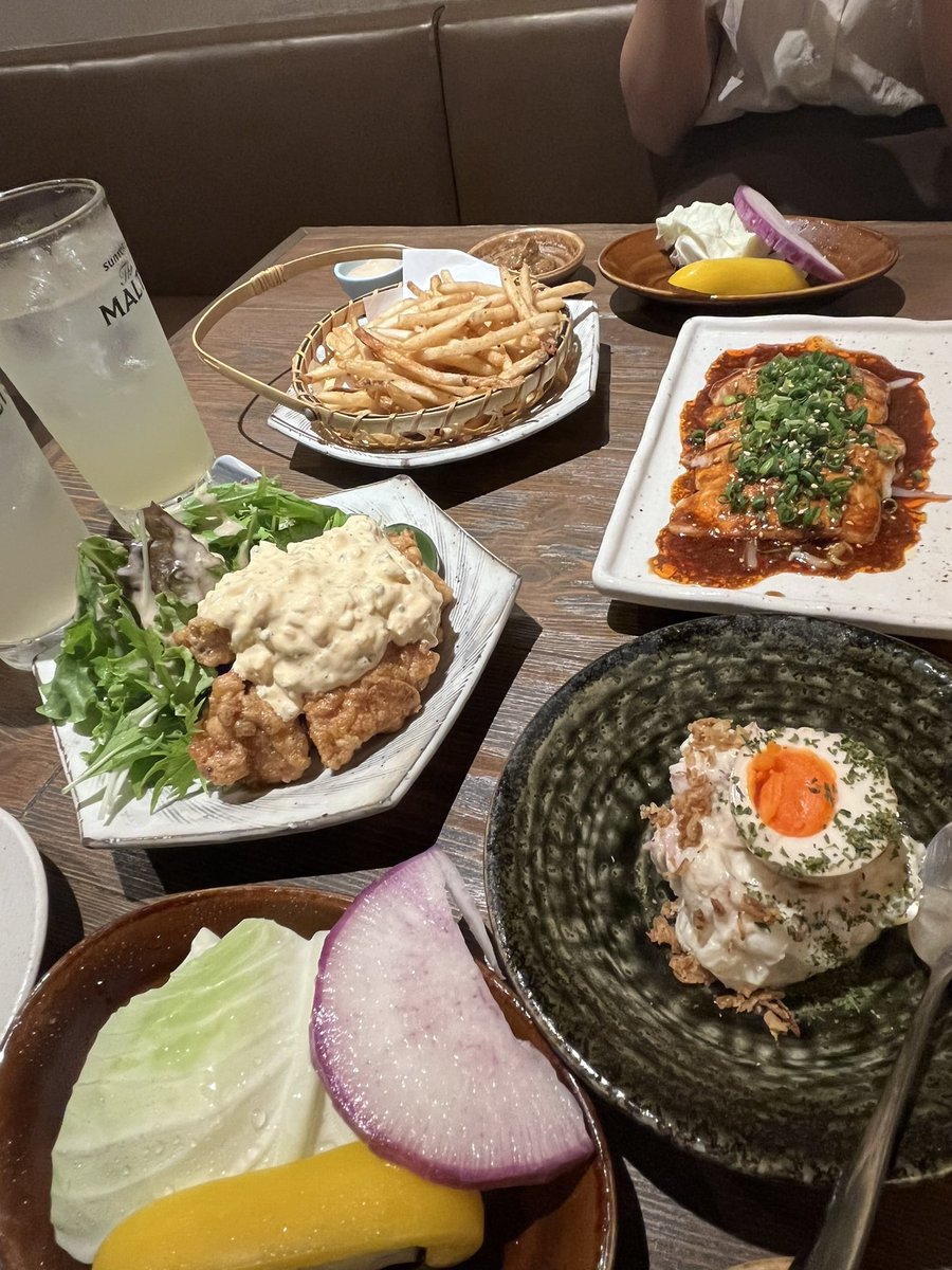 ri__rr0's tweet photo. nanami:)
オフ会に向けて夜まで騒ぎまくった💞
オフ会の日朝から準備するの楽しみすぎる𓇢𓅮
カレー会もするし、塚田社長クラス早くなろうね💞
 #アポ対あり https://t.co/eeLFXMzqxK