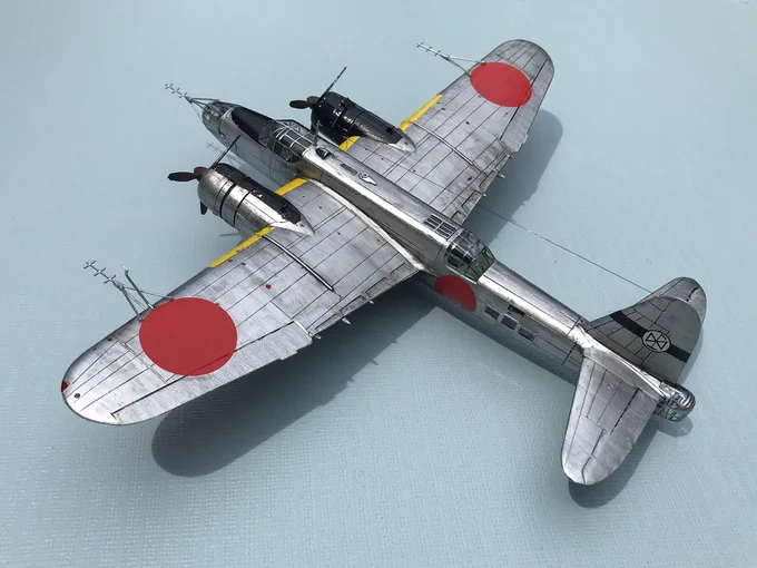 1/72ハセガワ呑龍Ⅱ型丙 電波警戒機装備型、ギリギリで完成。完全素組アクリル筆塗り。バードケージにも程があるキャノピーは当然マスキングなんか無理なので全部面相手描き。何とか私らしくできたかな。楽しい時間でした。素敵な企画ありがとうございます!#夏休み中島機祭り完成#夏休み中島機祭り 