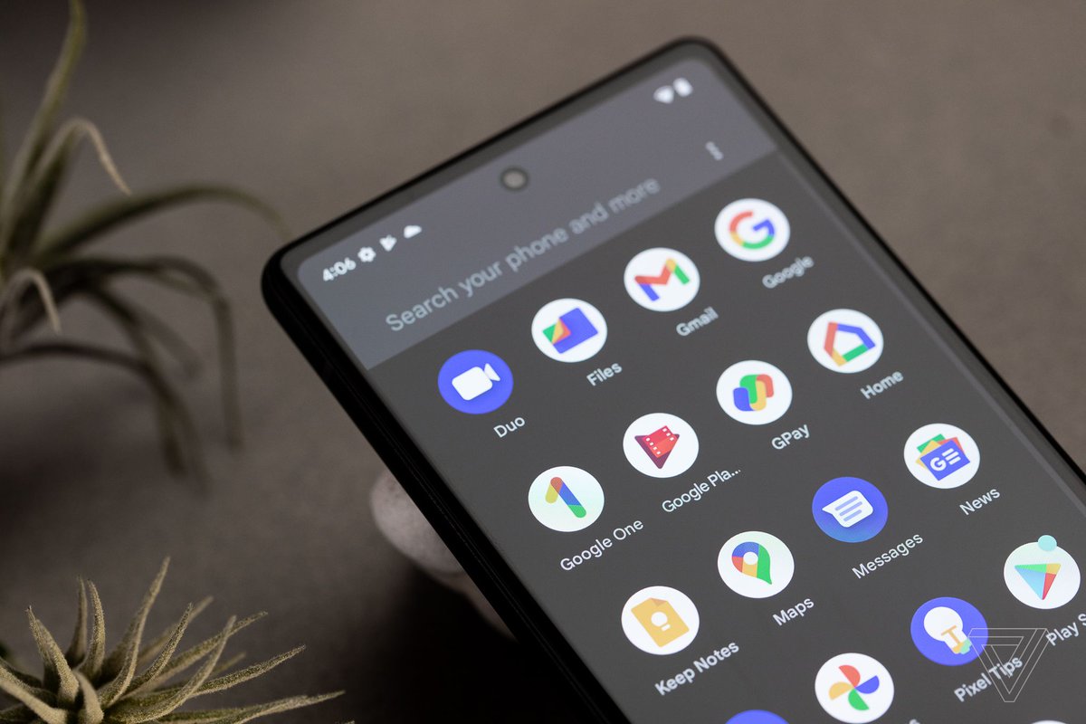 Google’s Pixel 6a display can run at 90Hz if you’re willing to mod it