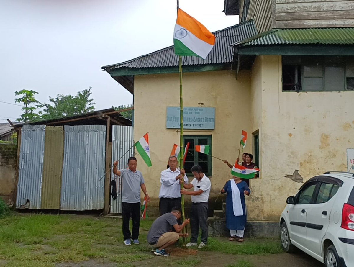 YAS_Manipur's tweet photo. Today is a day to feel proud about being a part of this great nation. Our proud officials and players from various districts celebrating the 75 years of India's Independence. May this spirit of freedom lead us all to success and glory in life. 

Happy #IndependenceDay to all! https://t.co/eRhoZL02vh