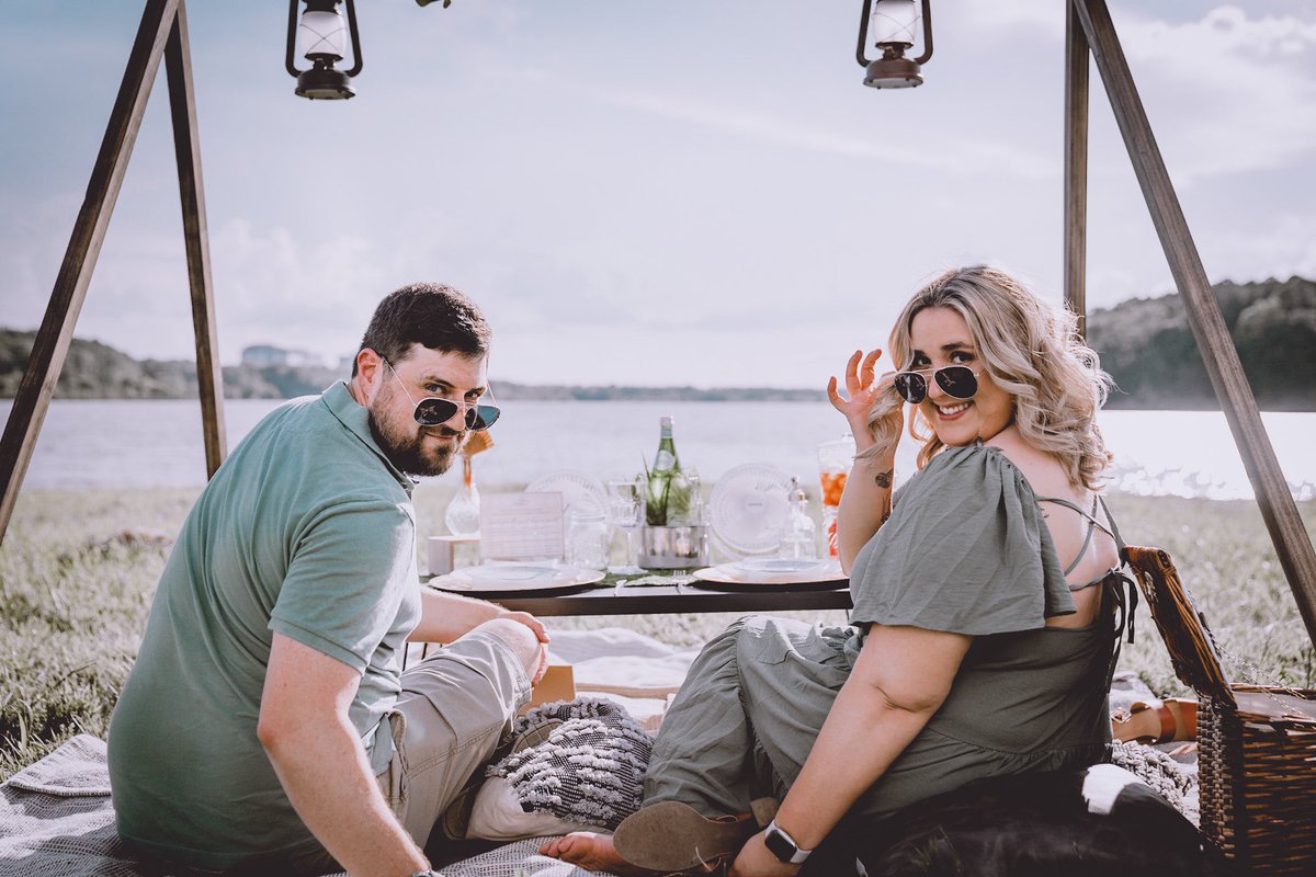 SweetTpicnics's tweet photo. Summer is still here and we are LIVING FOR IT! Thanks @auggy176 for selecting us to help celebrate! 💖

#luxurypicnic #raleigh #raleighparks #thingstodoinraleigh #getoutside https://t.co/upOOcgnVby