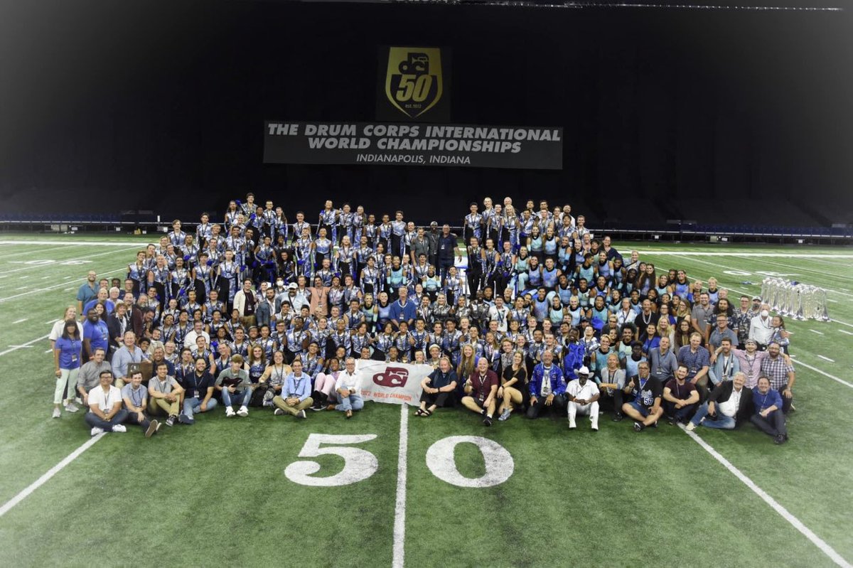 sashacavallaro's tweet photo. world champs 💙😈🌀🥇 #20in22 #bluesmoke #sapphiresummer #bluedevils #bdcg  @TheBlueDevils https://t.co/MEwviqAMIB