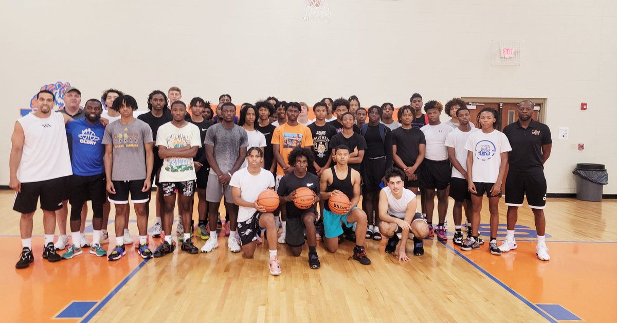 chilllman7's tweet photo. Coach Tony..Best in Class Showcase 2023 &amp; 2024
Kolby Searcy (Class MVP)
Jud Bjornstad
Jaxon Spicer 
Carson Badgett
Darius Smith
Jaden Clark
Blake Dean
Malachi Tate
DeAudre Minor
Xavier Crawley
Tyrone Robertson https://t.co/lmDIDdMSda