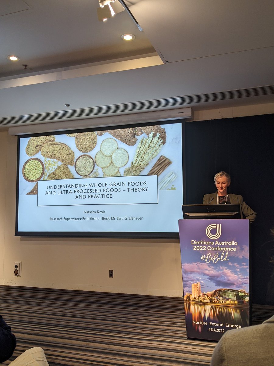 GrainsLegumesNC's tweet photo. Watching @saragrafenauer present on #Wholegrains at #DA2022 on ultra processing and the #NOVAClassification
@dietitiansaus https://t.co/IjLw1KoxEj