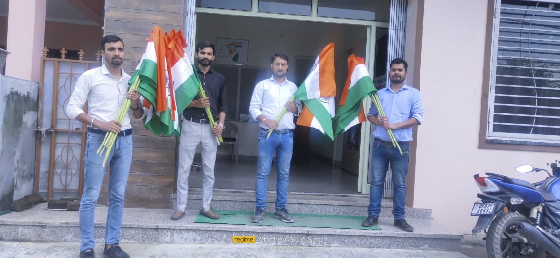 RNhidcl's tweet photo. Har Ghar Tiranga Campaign by NHIDCL, Regional Office, Uttarakhand, Dehradun. https://t.co/AuVTCrFHyE