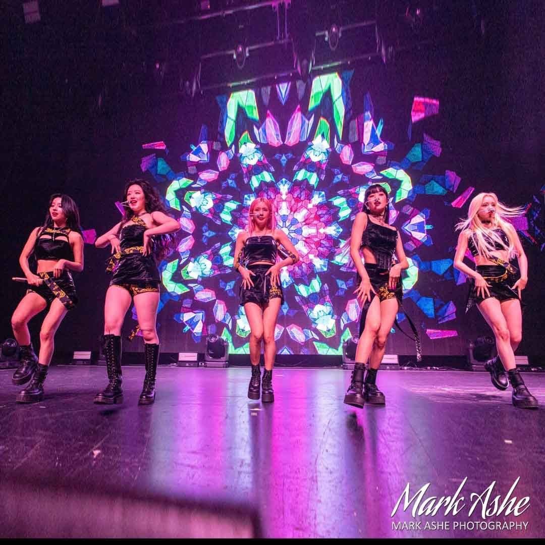 gidle_idle's tweet photo. 인스타 보다가 발견한 사진들
📸mark ashe photography 
gidle in NYC 20220805
출처: https://t.co/uh0xtpe5pg https://t.co/RqWTXFFdLE