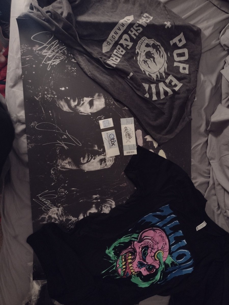 Concert was amazing and epic thank you <a href="/TheCotillion/">The Cotillion</a> and <a href="/PopEvil/">Pop Evil</a> and zillion for a amazing concert #zillion