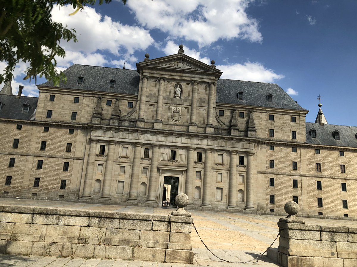 teamsuz's tweet photo. Spain! Thank you to amazing @jamescostos and his team  @secuoyastudios - wonderful locations, great stage space, talented crew - everything you look for at a location! Claudia and Jose we are so grateful for your incredible hard work! 🇪🇸 🎥 https://t.co/BGHDd3Vocj