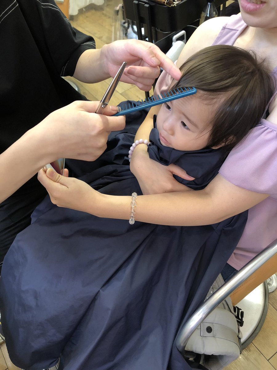 reonaruo's tweet photo. 今までお盆休みなんてない所で働いてたからお盆休みがあるって不思議過ぎる！三日間のお盆休みに1日休み付けてくれて4連休でした！子どもたちとたくさん過ごす事できて良かったです！今日も子どもたちの髪切り（息子は初美容室）にきて恵比寿でした！ https://t.co/12l0abgvLy