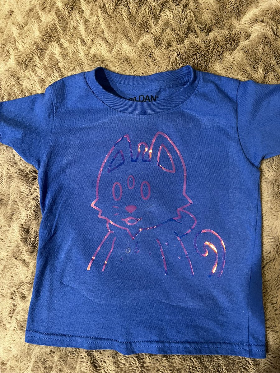 seald22's tweet photo. Ok last show off. Family tees!!!!! @CosmicCats_ https://t.co/zl17JjC74Y