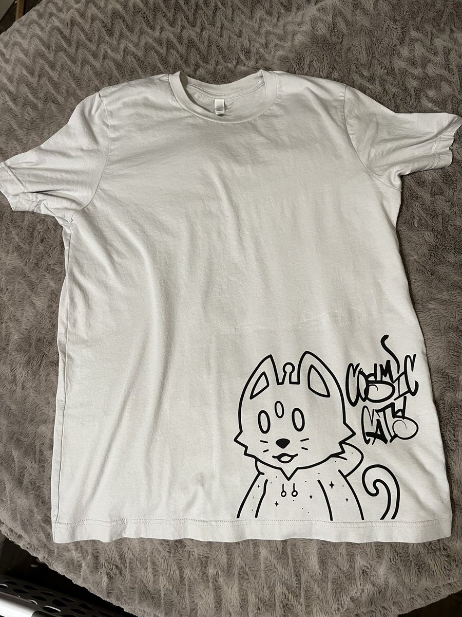 seald22's tweet photo. Ok last show off. Family tees!!!!! @CosmicCats_ https://t.co/zl17JjC74Y