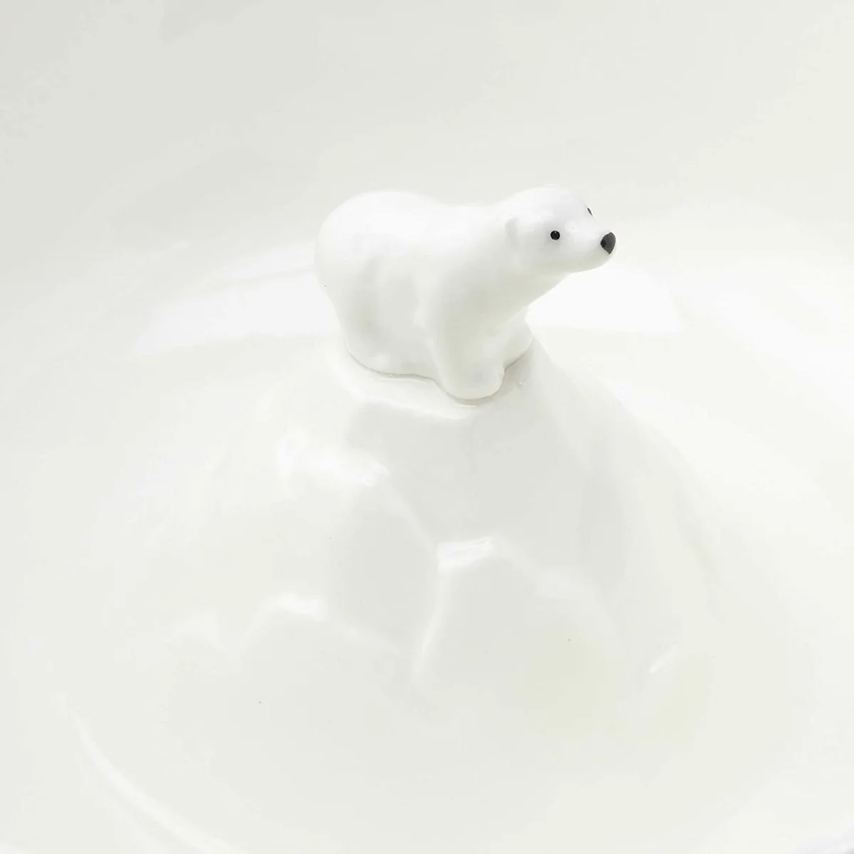 北極の氷山がモチーフのそうめん鉢！？佇むシロクマが可愛い♡