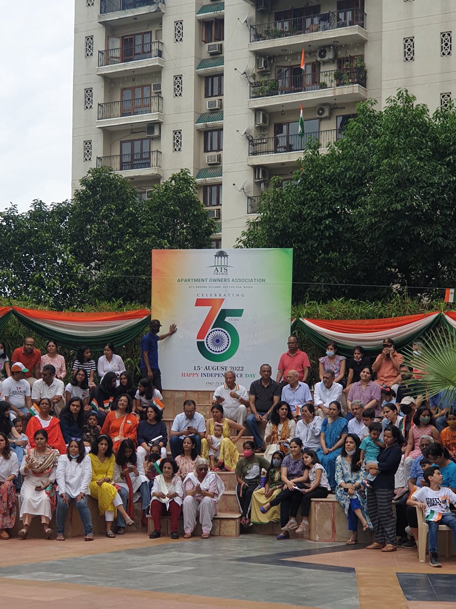ArvindT37157376's tweet photo. #HappyIndependenceDay . #HarGharTiranga                                  #JaiHind  🇮🇳🙏 #AzadiKaAmritMahotsav.                     #ATSVillage https://t.co/nK9S1FVbce