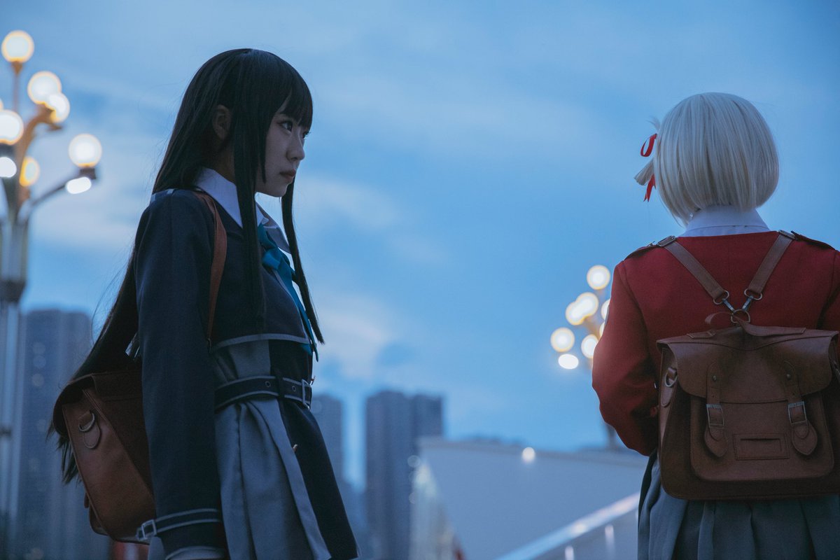 ttem_H's tweet photo. #リコリス・リコイル #lycoris_recoil 
cosplay
千束：kio
泷奈：本人 https://t.co/BQMjBCmSSc