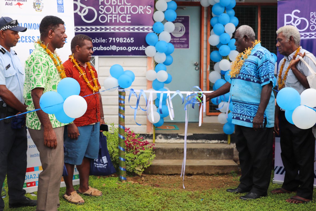 PSO_Solomons's tweet photo. PSO launches new office in #Marau, enhancing access to #free legal services to all people, men, women, youth &amp; people with disabilities. 

Made possible through partnership of #MJLA, @PSO_Solomons, Guadalcanal Provincial Govt, @UNDP &amp; @AusHCSols. https://t.co/zZNjD8V8gi