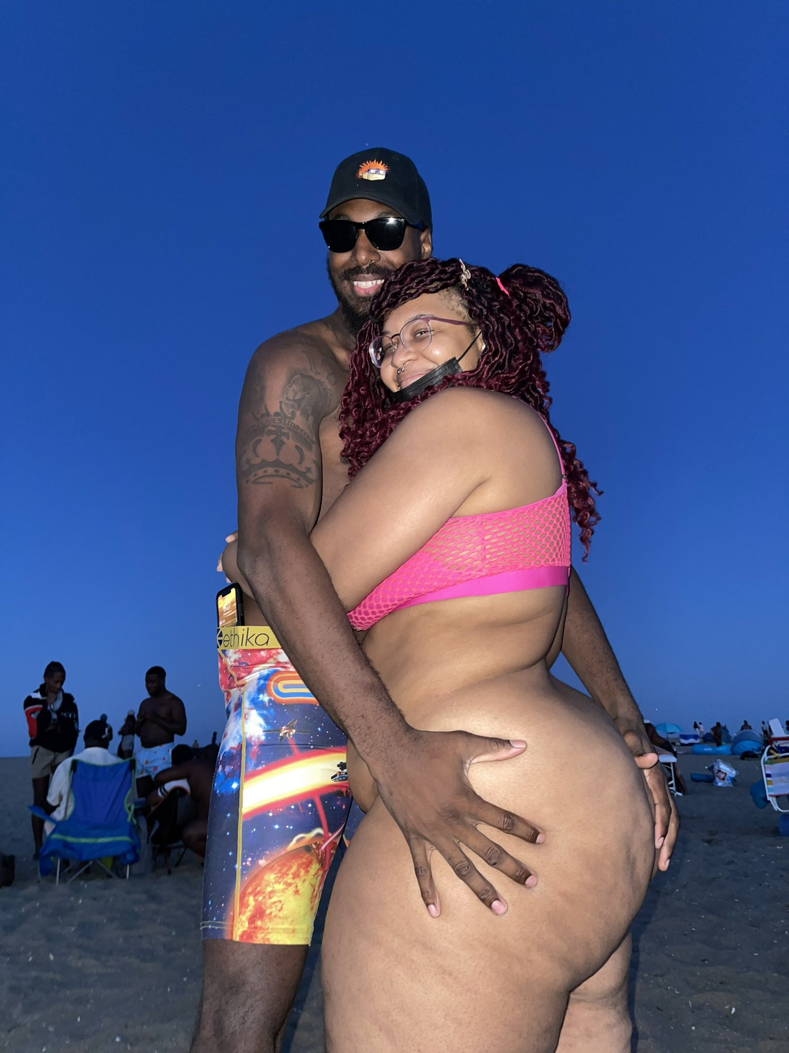 TW Pornstars - 🜏🩸🔪 쌀 토끼🔪🩸🜏 🔜 G Jones @ The Caverns. Twitter. I had a  great time at the nude beach on Saturday! Met this. 5:00 AM - 15 Aug 2022