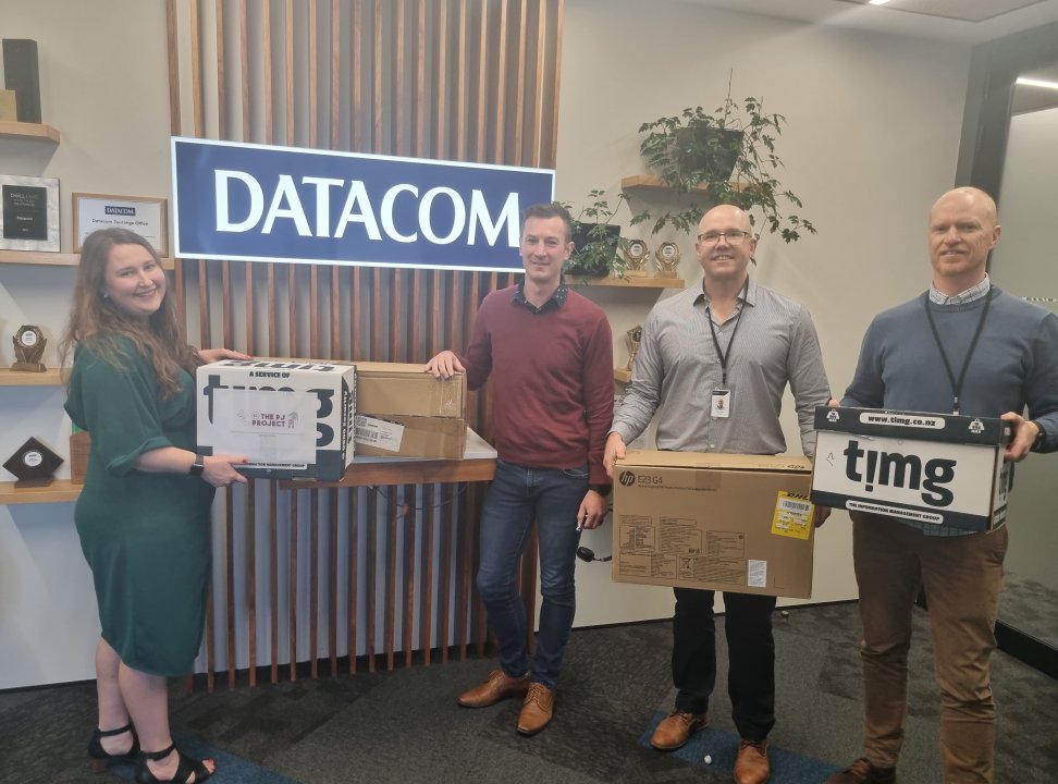 Datacom's tweet photo. Thank you to our wonderful team members for supporting the PJ Project from the Kindness Collective Foundation. A special thank you to our colleagues in Tauranga, who contributed more than 80 sets of pyjamas to keep kids warm this winter!
#ItsThePeople #ThriveTogether #PJProject https://t.co/nXtjFcd9i0