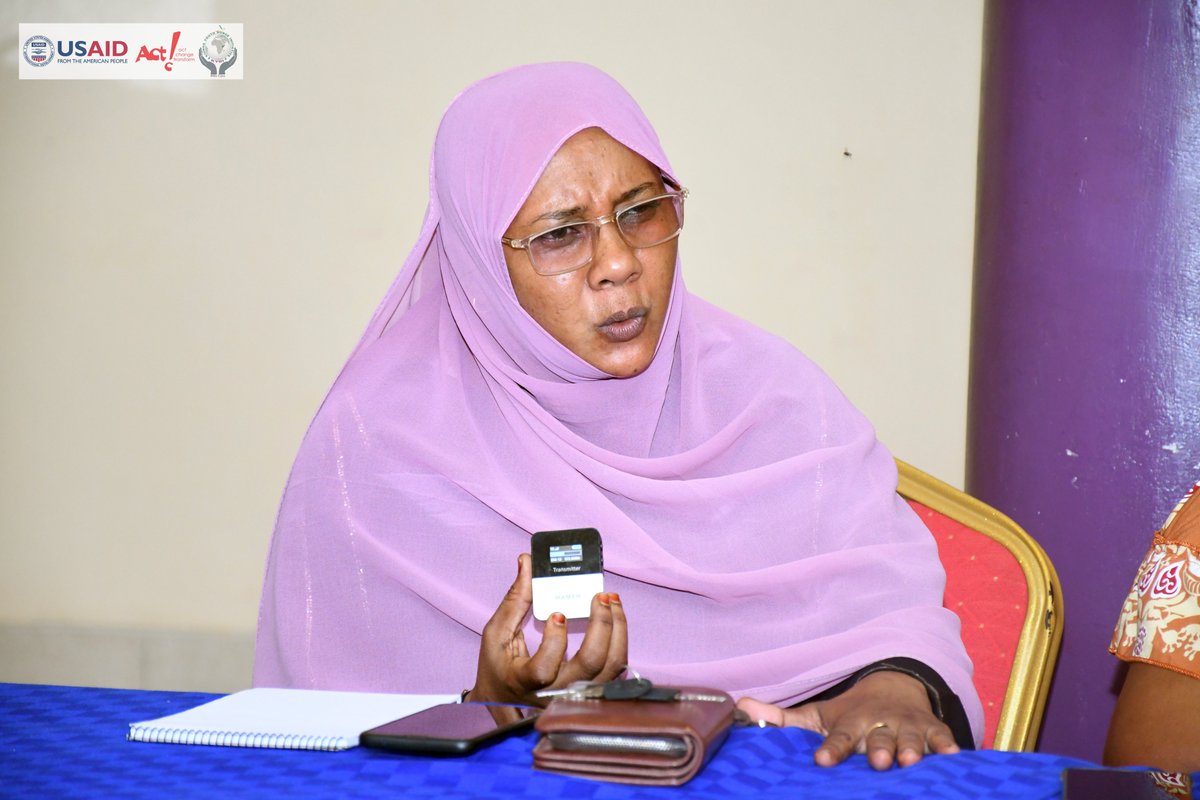 actionlife_Ke's tweet photo. Through the Electoral Conflicts Mitigation and Civic/ Voter Education Support (ECCES) Program of @USAIDKenya , @KYBI_kehosted a Town Hall Peace radio talk program in Mpeketoni that included participation from Religious Leaders, Community Leaders, and Youth. https://t.co/aqI98XonuN
