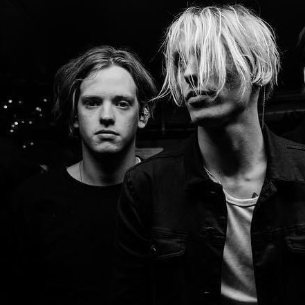 hiim_nalin's tweet photo. « ᴊᴀᴍɪᴇ ꜱᴀᴍ ʙᴏᴡᴇʀ »
🤍🖤 § #jamiebower #jamiecampbellbower #bowerjamie #sambower #samuelduncanbower #bowersam #bowerbrothers #brothers #siblings #iambyjamiebower § 🖤🤍 https://t.co/AWkqIzMCUd