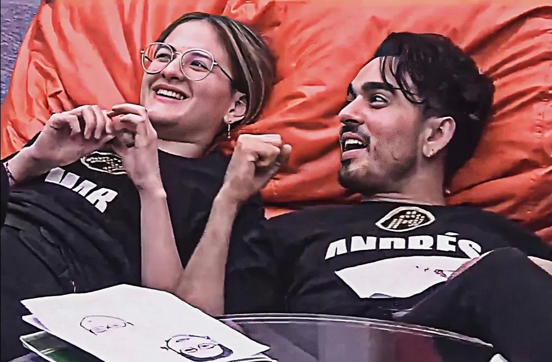 viryriosc's tweet photo. Mi top 2 era:
Mar 
Andrés 

Andrés 
Mar

En fin, se sabe que no importa el lugar, para lograr el "éxito"... Se trata de trabajar día a dia para conquistarlo, de tener enfoque, de ser HUMILDE! 
#LaAcademiaGranFinal https://t.co/3RhEJ5B43o