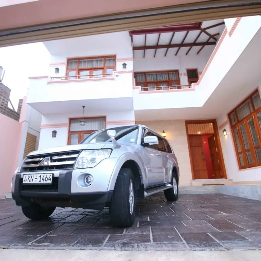 PanoramasRealty's tweet photo. Luxury House for sale in Nawala 240 Mn
๐ฒ 0779904443
#House #HouseForSale #HouseSale #Residential #Luxury
#RealEstateSrilanka #RealEstateColombo #SriLankaRealEstate #ColomboRealEstate #PanoramasRealEstate #ForSale
#Nawala #NawalaHouse #SriLanka #SriLankan #Colombo #SLNews #SL https://t.co/dVpnw8jLeW