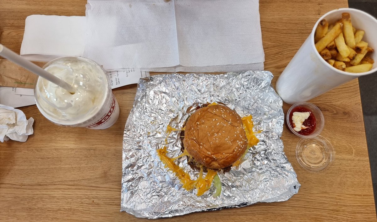 Syc.hype tweet media