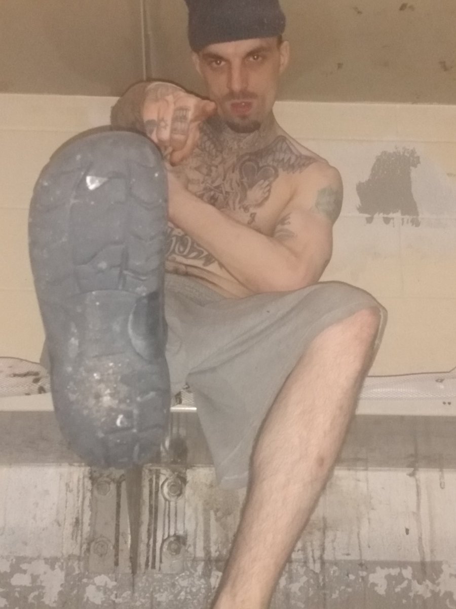 SuperiorThug's tweet photo. my treads need detailed homo$ ๐
#slavepunishment #slavedegradation #SlaveAndDomination #alphamaleforslave #alphawhitemen #findomaddict #findomdrain https://t.co/6O1W6I8Raa