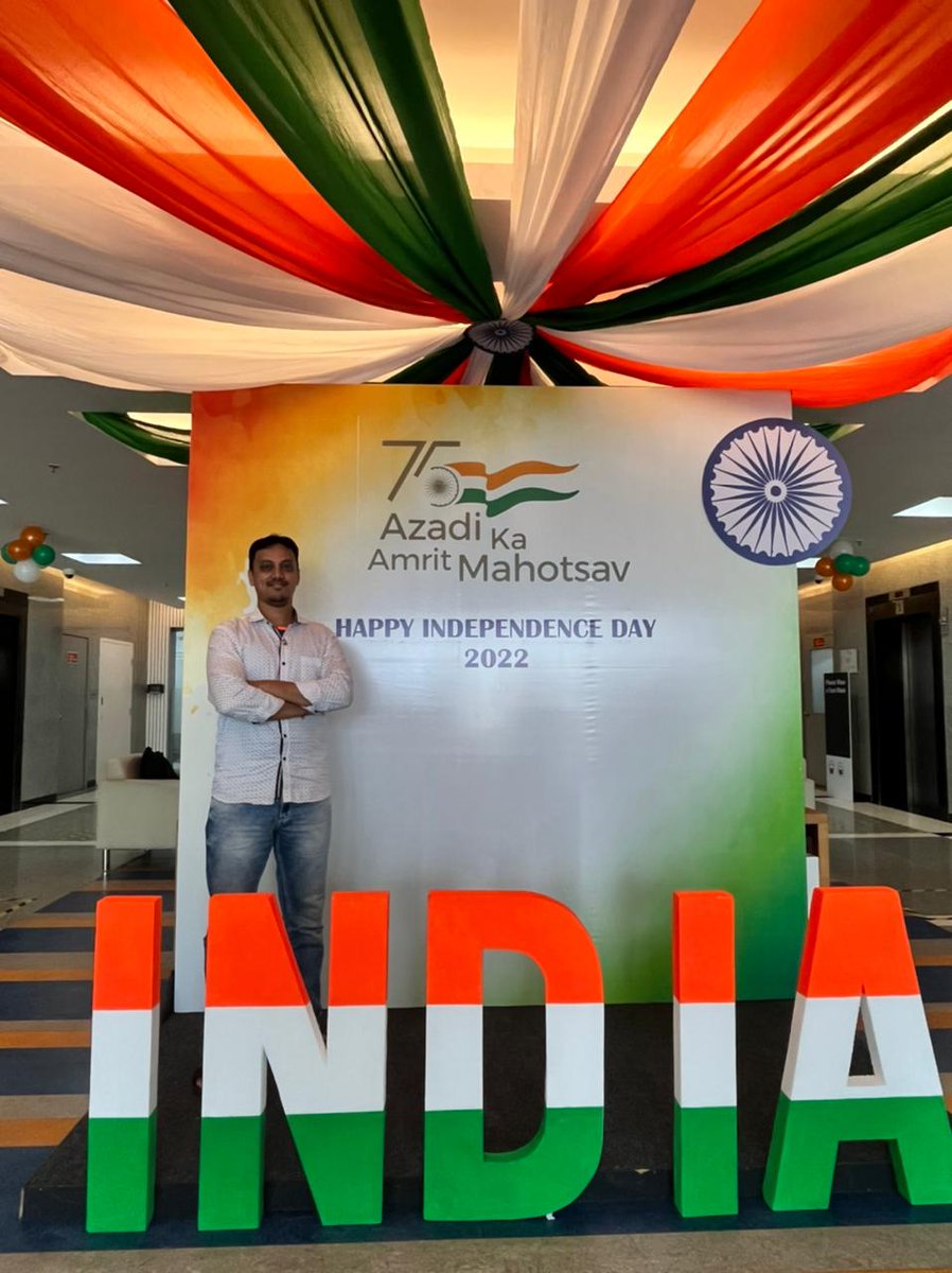 _*आज भारताचा ७५ वा स्वातंत्र्यदिन*_

_*!! ७५ व्या स्वातंत्र्यदिन अमृतमहोत्सवाच्या तमाम भारतीय नागरिकांना हार्दिक शुभेच्छा.*_ 
#IndependenceDay #IndiaAt75