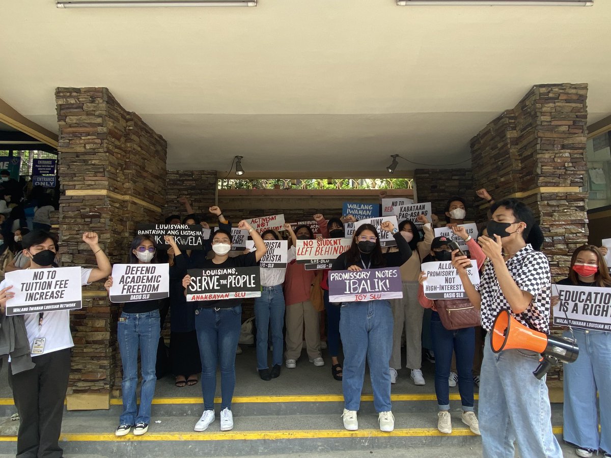 eleps_slu's tweet photo. Panawagan ng mga sangkaestudyantehan at ng League of Filipino Students - SLU ang tumindig, mag-aral, maglingkod, at mangahas na makibaka para sa ligtas, dekalidad, at inklusibong edukasyon.
#FirstDayFight2022
#BantayBalikEskwela https://t.co/b6uAOG4P6b