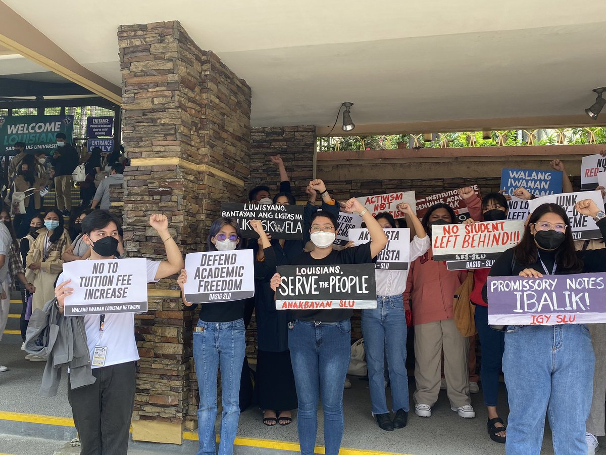 eleps_slu's tweet photo. Panawagan ng mga sangkaestudyantehan at ng League of Filipino Students - SLU ang tumindig, mag-aral, maglingkod, at mangahas na makibaka para sa ligtas, dekalidad, at inklusibong edukasyon.
#FirstDayFight2022
#BantayBalikEskwela https://t.co/b6uAOG4P6b