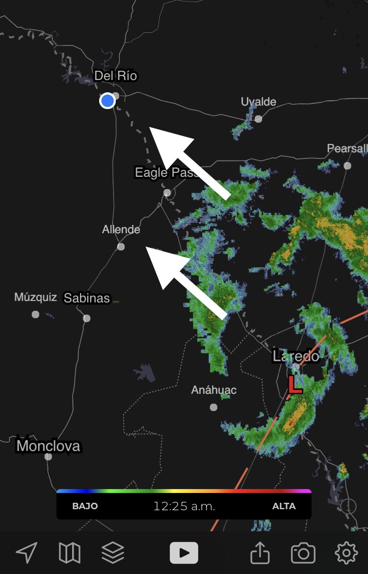 kevpzmeteo's tweet photo. ⛈✅ Primeras bandas de precipitación provenientes del Disturbio Tropical #89L comienzan a ingresar a la región por el Este de Piedras Negras y Hidalgo, actividad incrementará conforme avanza la madrugada / amanecer.
12:42 AM ⏰ https://t.co/PfIG9Hj1eh