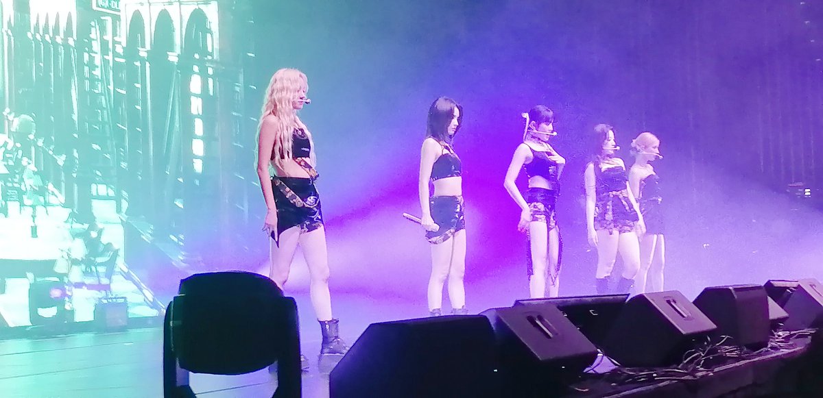 _moominbin's tweet photo. J U S T    M E    I D L E 

#GIDLEinMONTERREY #GIDLEinMTY
#GIDLEinMexico https://t.co/5eWRPakC6k