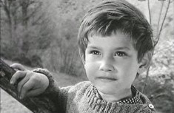 chaussisfamily's tweet photo. Qui se souvient de ce petit bonhomme ? https://t.co/tVlq0tOTEZ