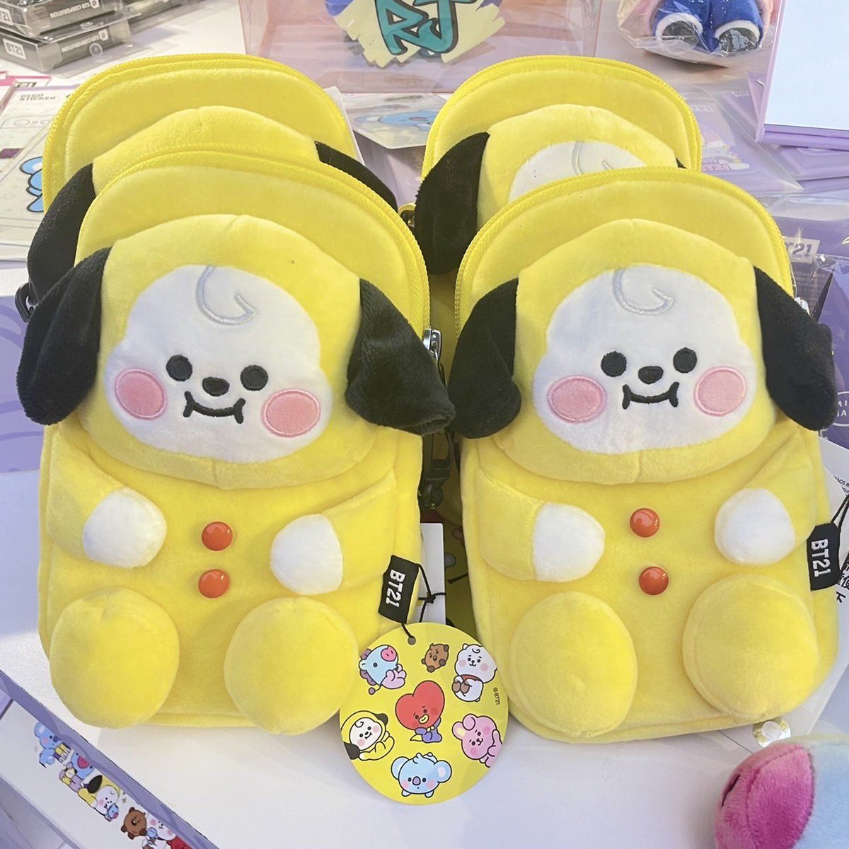 แฟน จีมินห้ามพลาดกระเป๋าสะพายข้าง CHIMMY ไซส์น่ารัก รีบมา Shop กันนะครับ สินค้ามีจำนวนจำกัด ราคา: 890 บาท

📍SF Central World ชั้น 7 
• สามารถสั่งซื้อได้เลย Online Add Line  @bt21thailandpopup สั่งได้เลยทั่วประเทศ 

#BTS #BT21 #BTSARMY #ARMY #ตลาดนัดบังทัน #ตลาดนัดBT21
