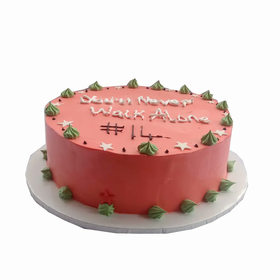 YoungmansInn's tweet photo. You I'll never walk alone 🤗

Vanilla flavor 😋

#youngmansinn #cakes #cakesofinstagram #cakedesign #customcakes https://t.co/PCKa509U8h