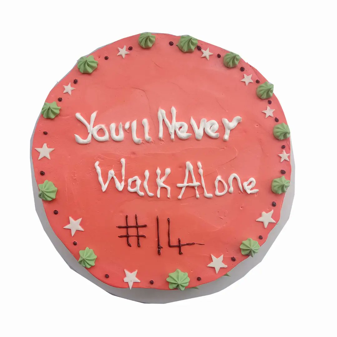 YoungmansInn's tweet photo. You I'll never walk alone 🤗

Vanilla flavor 😋

#youngmansinn #cakes #cakesofinstagram #cakedesign #customcakes https://t.co/PCKa509U8h