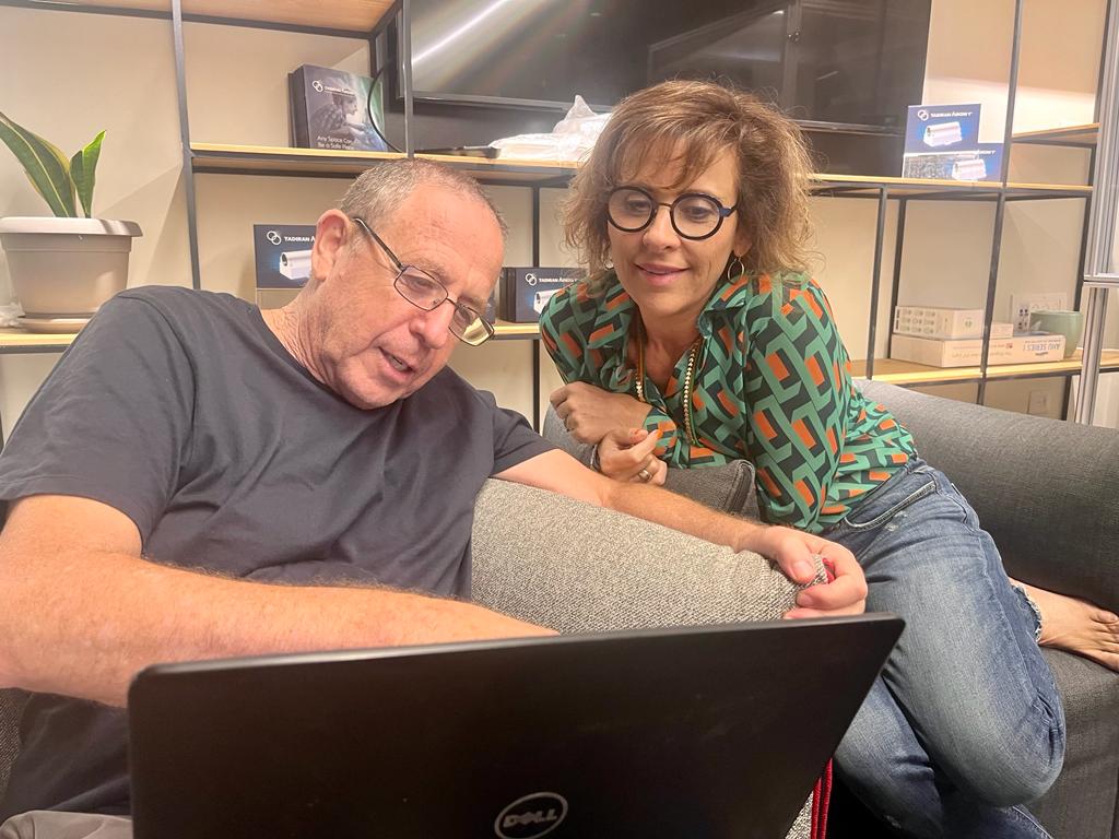 Tadiran_Int's tweet photo. Quite on set, take a deep breath, and action! 📽️
Working on new installation videos for the TADIRAN AIROW, a powerful air purification device for In-duct HVAC systems.
Want to learn more? 
Click here > https://t.co/kMD6mmGEgY
#filmproduction #hvac #indoorairquality https://t.co/oQff7Lvajs