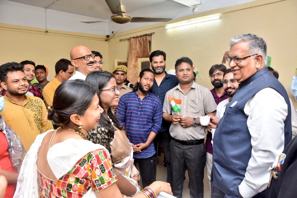 VCofficeBHU's tweet photo. Sharing some glimpses of the #IndependenceDay celebrations. 

#स्वतंत्रतादिवस https://t.co/lReQwTsi3e