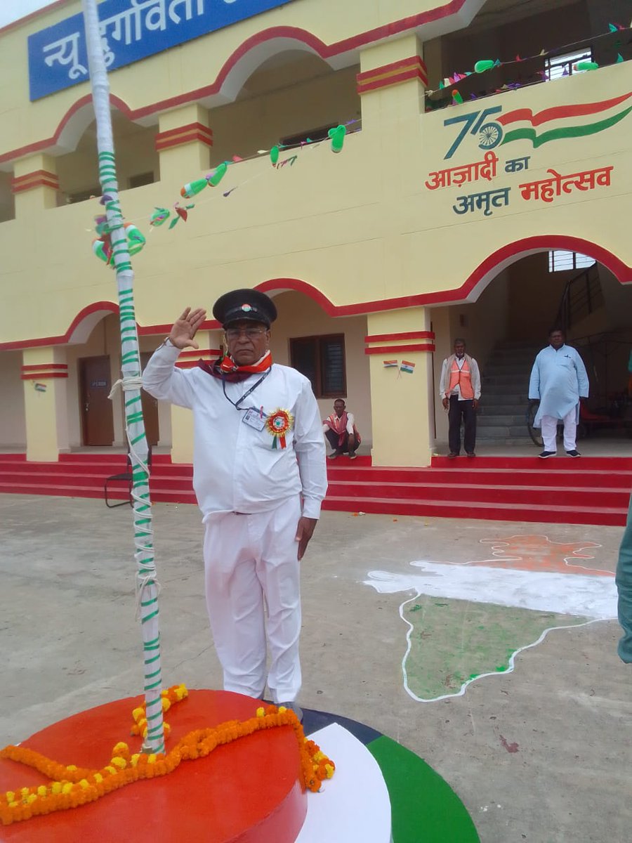 Proudly celebrating #IndependenceDay2022 at #EDFC’s New #Durgauti Junction. 

#स्वतंत्रतादिवस 
#Iday2022
#AmritMahotsav
#IndiaAt75
#HarGharTiranga
#DFCCelebratesIndiaIndiaat75
#IDAY2022