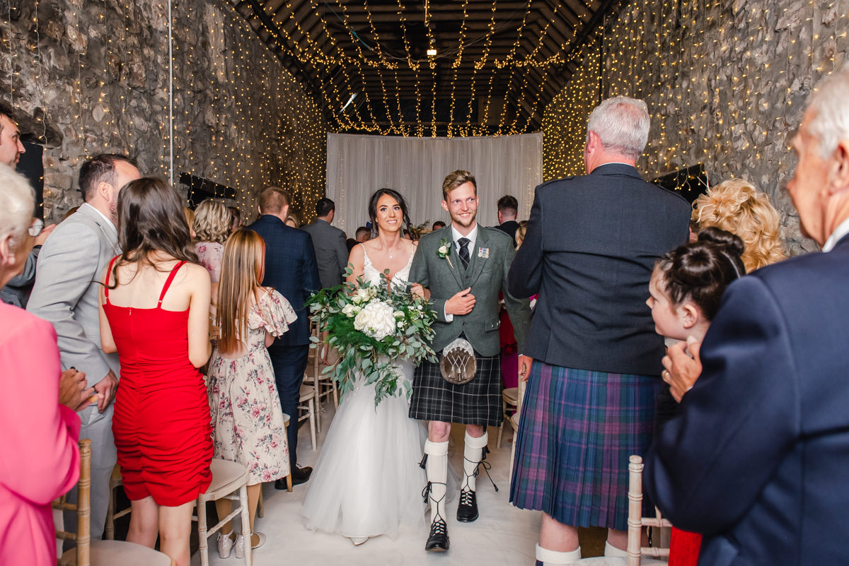 Congratulations to Jenna & Keiran on their #rusticwedding at @BogbainFarm! Here's a peek at the #weddingceremony in the #barn!📸

#karenthorburnphotography #invernessphotographer #invernesswedding #highlandphotographer #highlandwedding #exclusiveusevenue #bogbainfarm #inverness