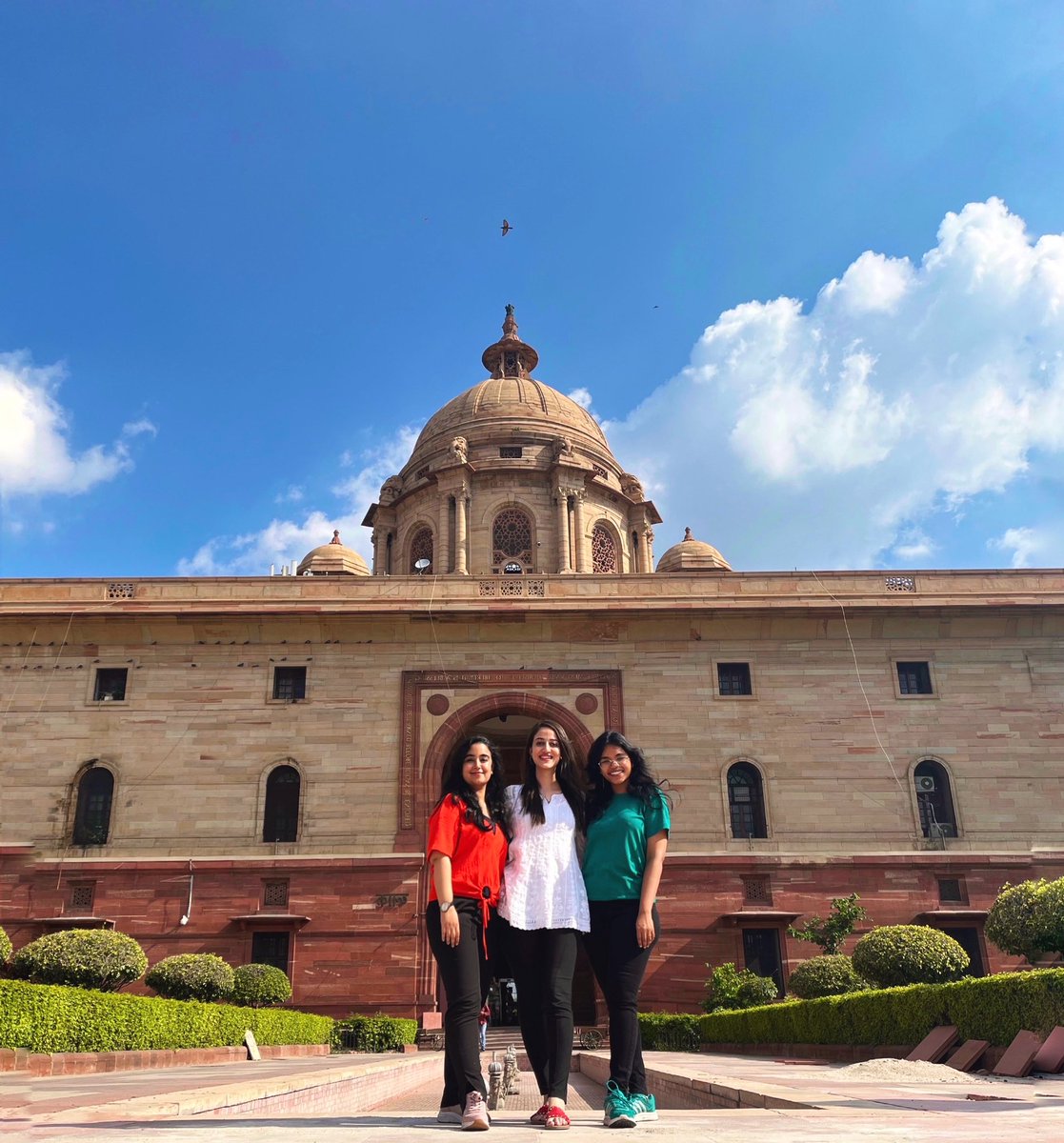 CheshtaW's tweet photo. Happy Independence Day 🇮🇳 #IndiaAt75 #MomentsWithTiranga https://t.co/PRXurpCNZu