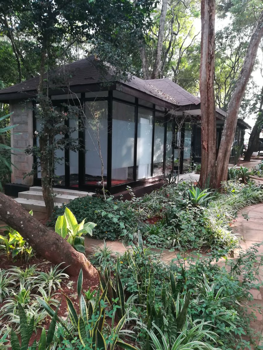 Hodihodilisting's tweet photo. Gazebo style #Office spaces available for lease in Karen. Sizes start from 24sqM. Reach us on 0729902744 or 0731091120 for inquiries and viewing https://t.co/KJ0gzco8NG
